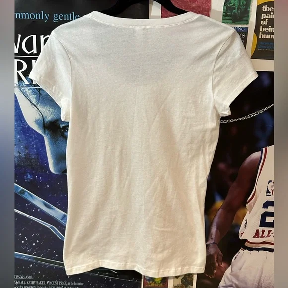 TOM HOLLAND white graphic print t-shirt π·οΈπ¦Έπ»π size medium. - Picture 2 of 4